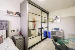 Photo 21- click for photo gallery